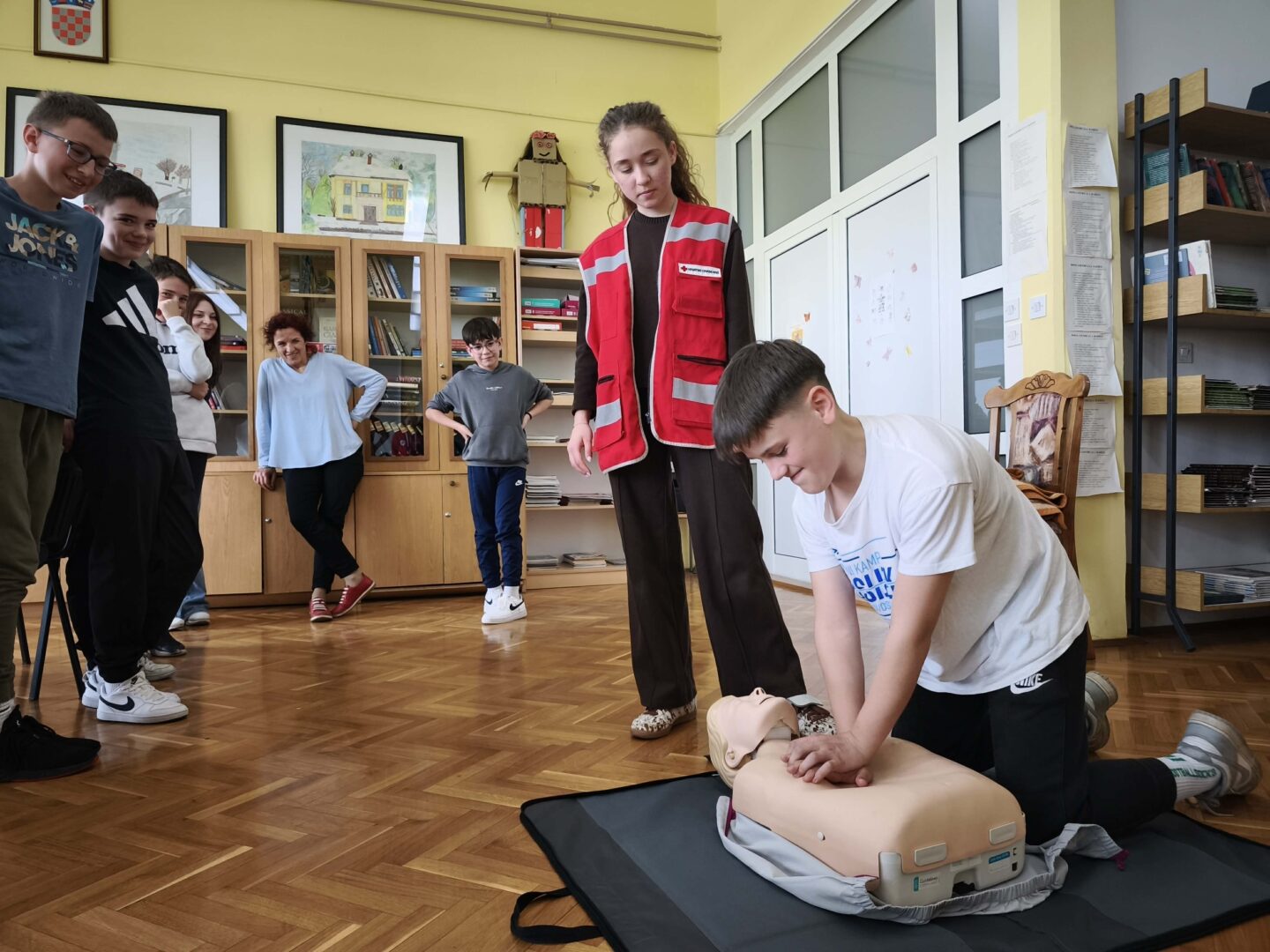 48fff6cf-e1b9-4a15-8446-8108bffb37af